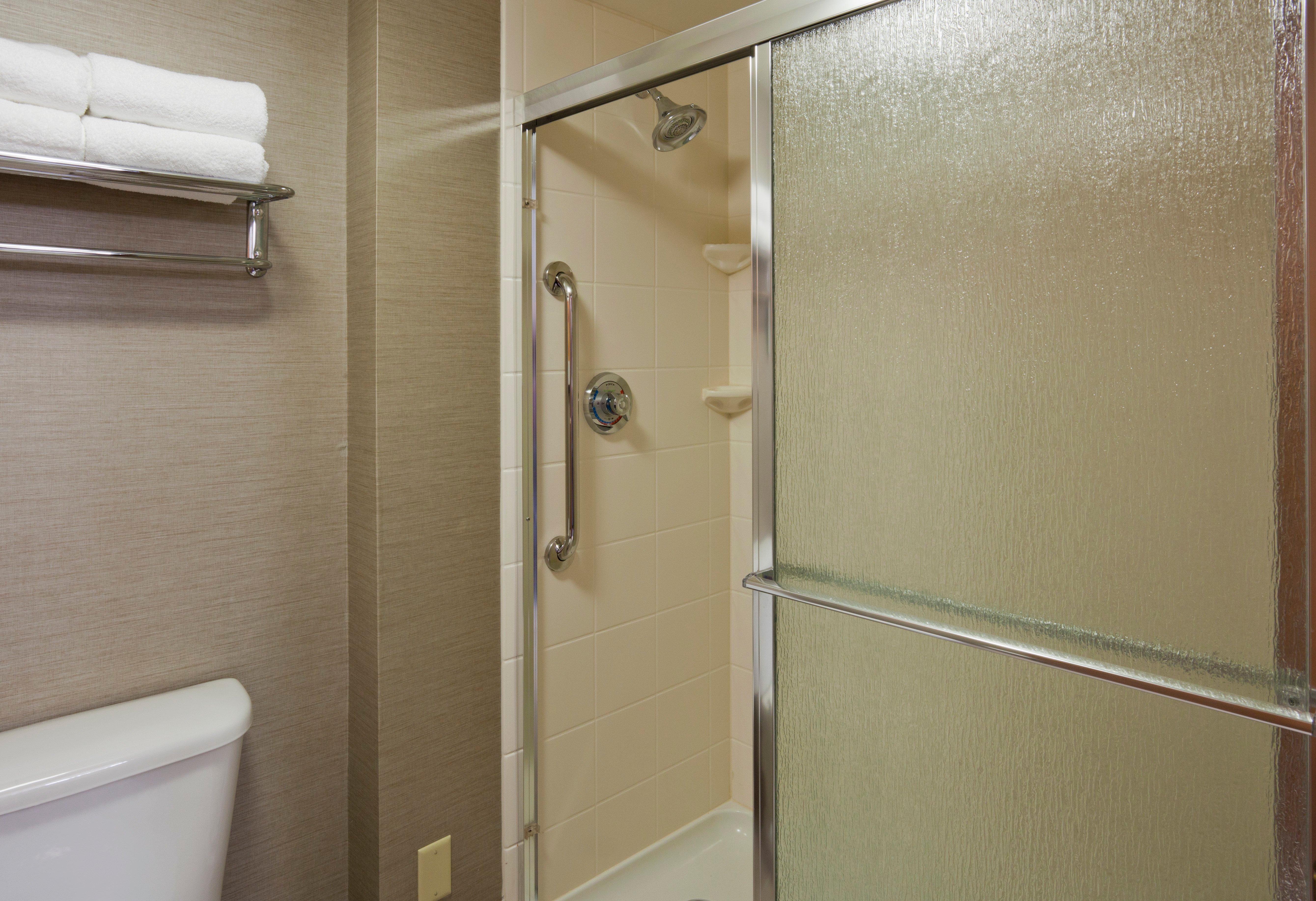 Express & West By Ihg Hotel 3*